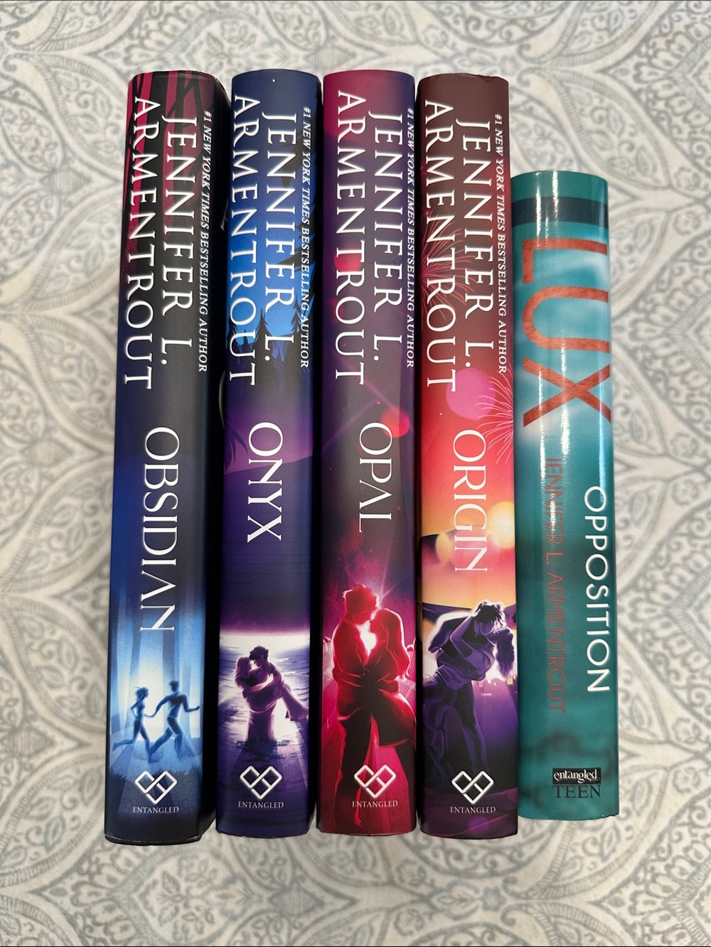 Jennifer L. Armentrout LUX book series